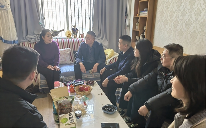 情系桑榆暖人心 新春慰問顯關(guān)懷——市監(jiān)理咨詢有限公司開展2026年春節(jié)前退休老干部走訪慰問活動